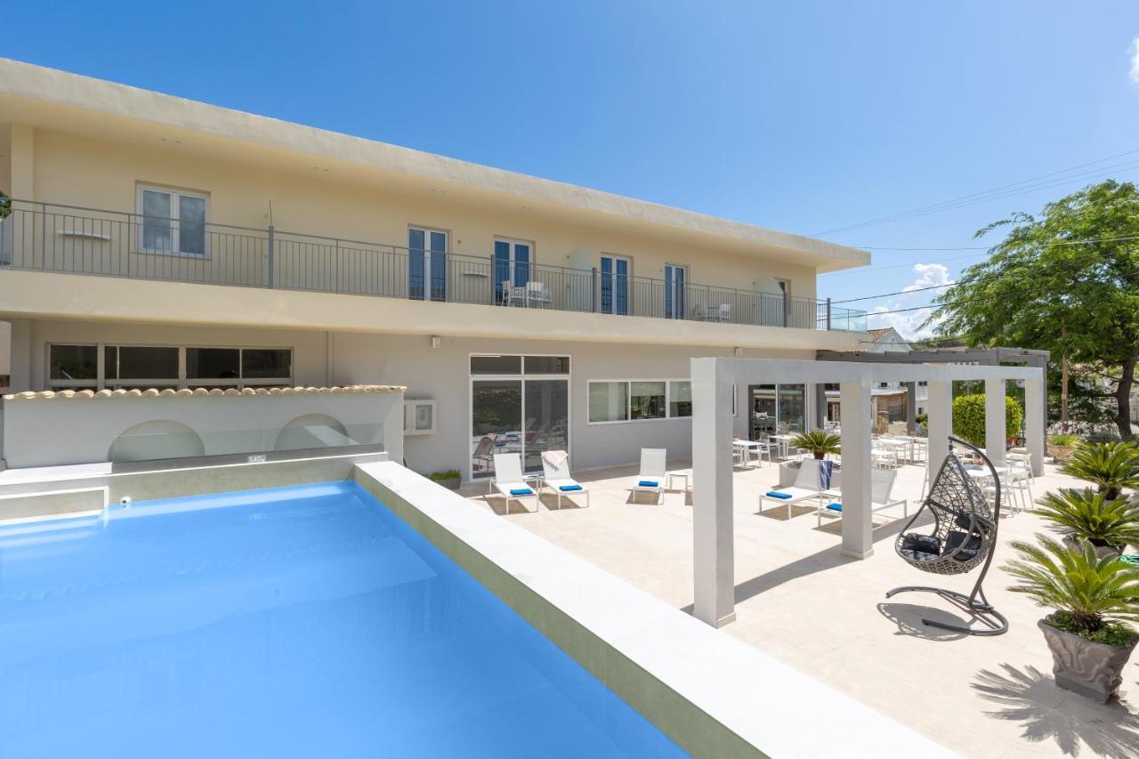 Melina Oasis Boutique Hotel Kassiopi Luaran gambar