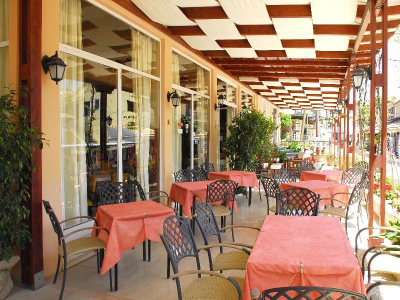 Melina Oasis Boutique Hotel Kassiopi Luaran gambar